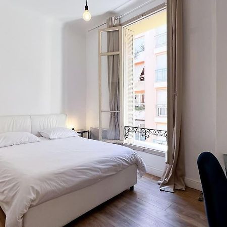 בוסוליי Chambre Moderne Proche Monaco G מראה חיצוני תמונה